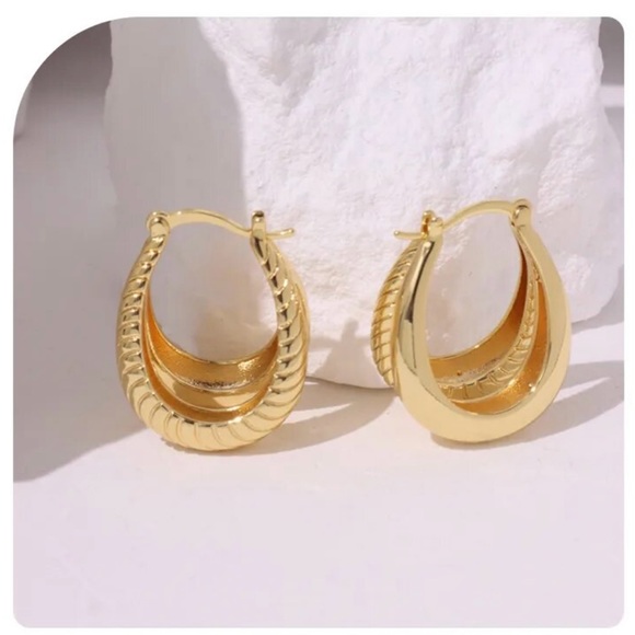 New 18K Gold-Plated Spiral Water Drop Double-Layer Buckle Earrings - Picture 3 of 6